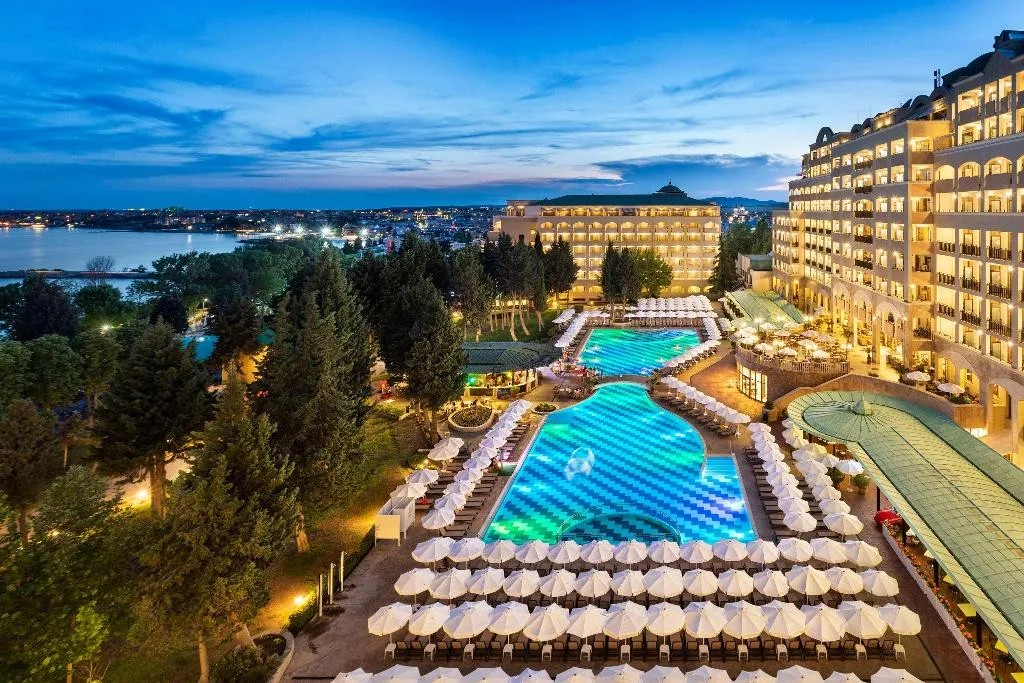 Pool, Sol Nessebar Palace All Inclusive, Bourgas