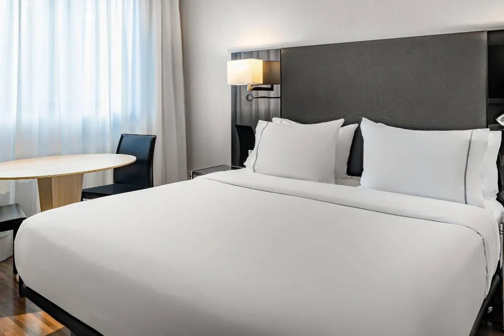 Room, AC Madrid Feria, Madrid