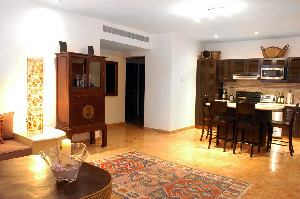 APARTMENT THREE BEDROOMS Room, El Taj Ocean Front and Beachside Condo Hotel, Playa Del Carmen