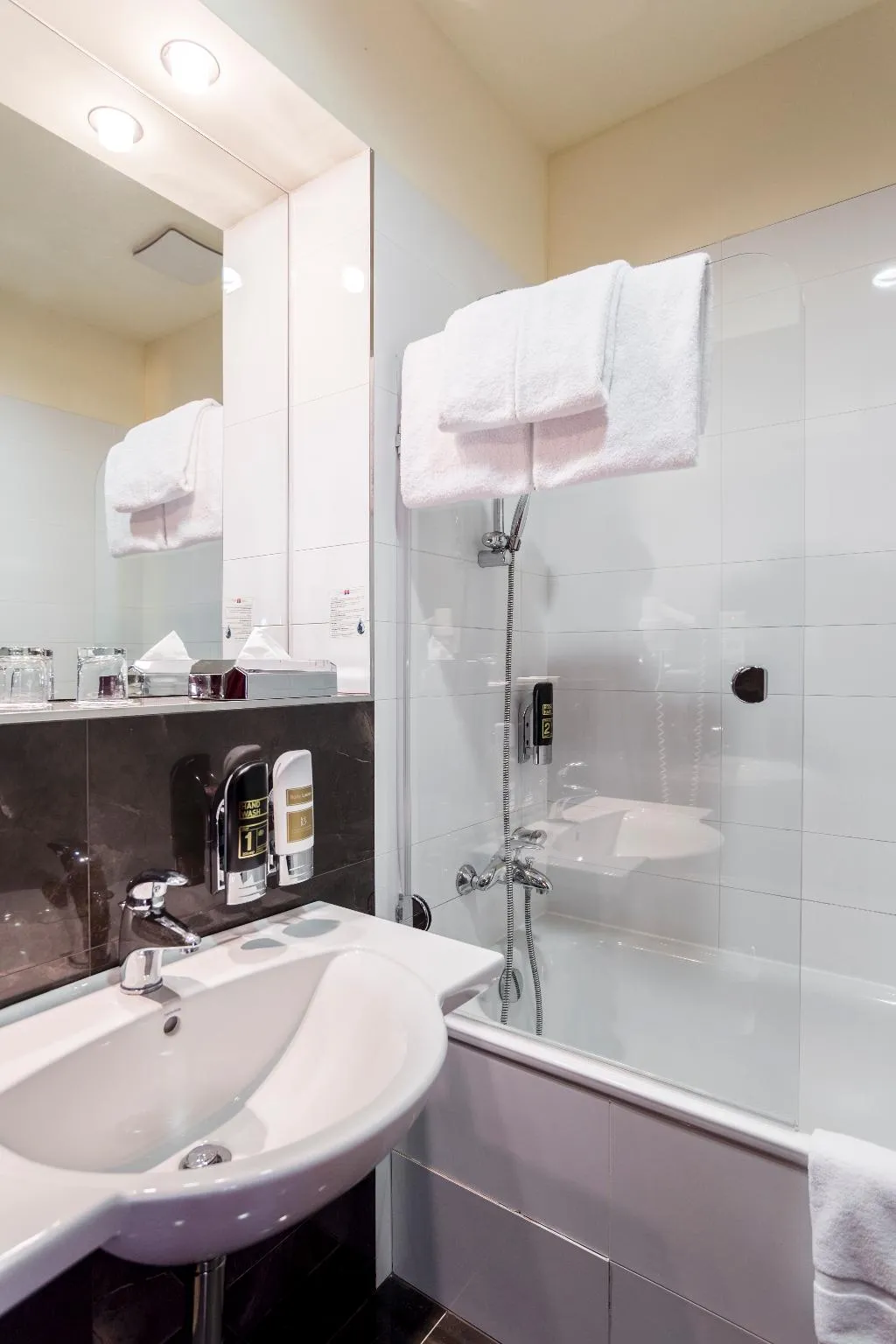 Double or Twin SUPERIOR Room, Majestic Plaza Hotel Prague, Prague