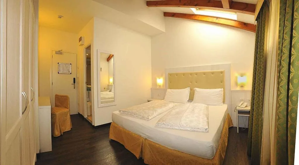 General view, Alpen Hotel Eghel, Venice