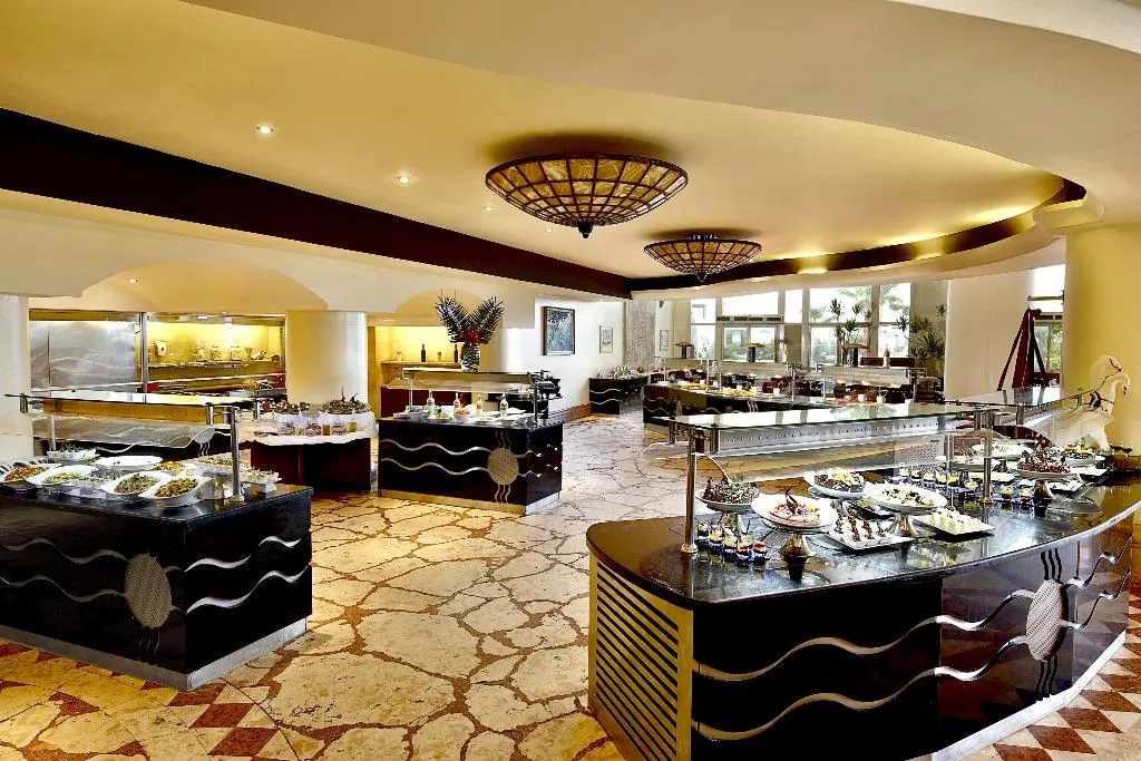 Restaurant, Safir waterfalls resort, Red Sea Riviera