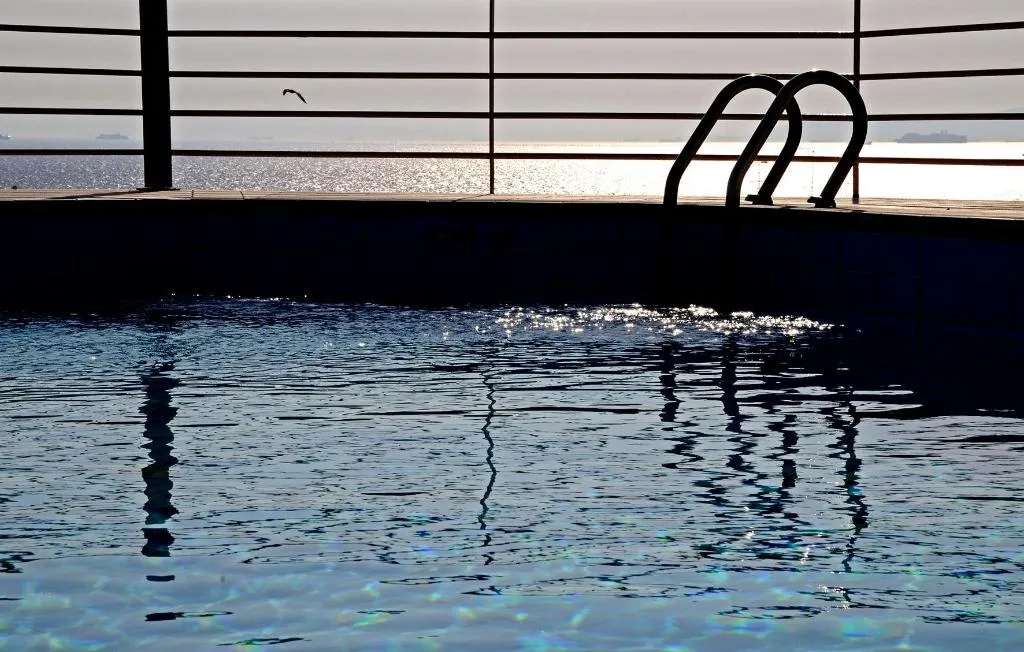 Pool, Emmantina, Athens