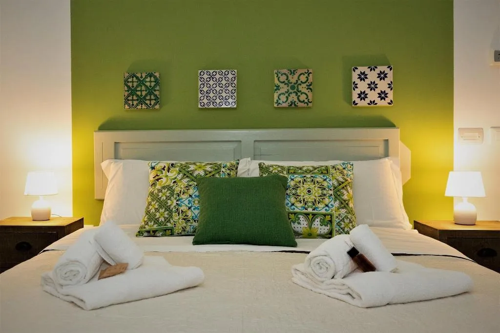 Room, Le Caserie, Palermo