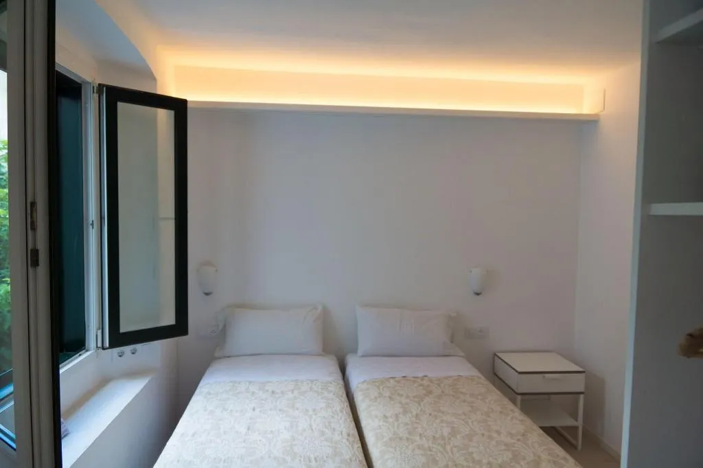 Room, Hostal Marina Cadaqués, Costa Brava