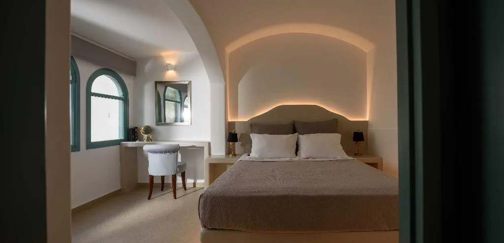 DOUBLE SUPERIOR Room, Armonia Hotel, Santorini
