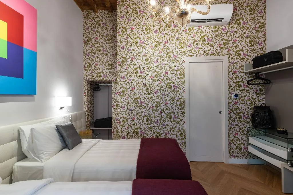 APARTMENT CAPACITY 6 Room, Kairos by Florence Art Apartments, Florence