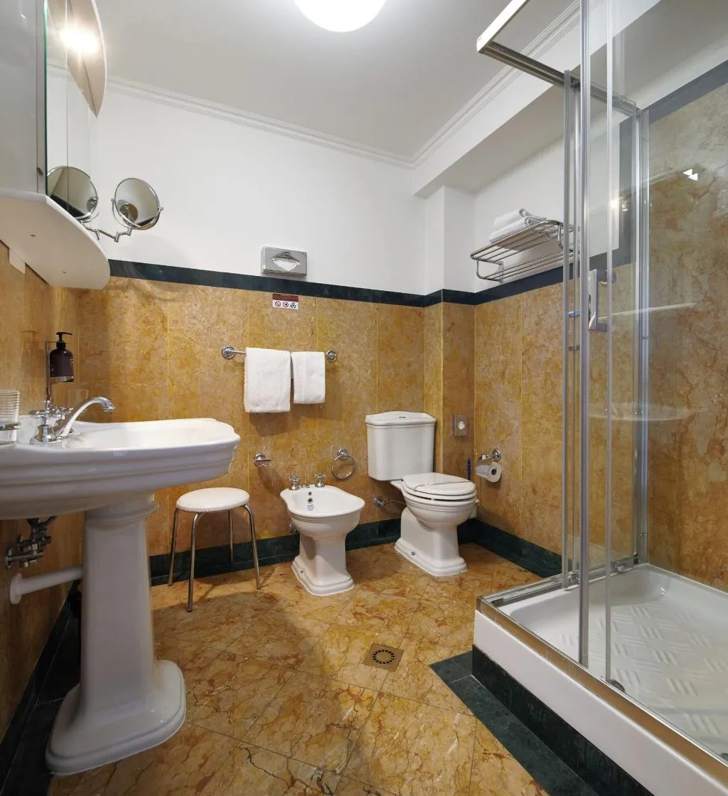 SUITE PRESTIGE Room, Charles Bridge Palace, Prague