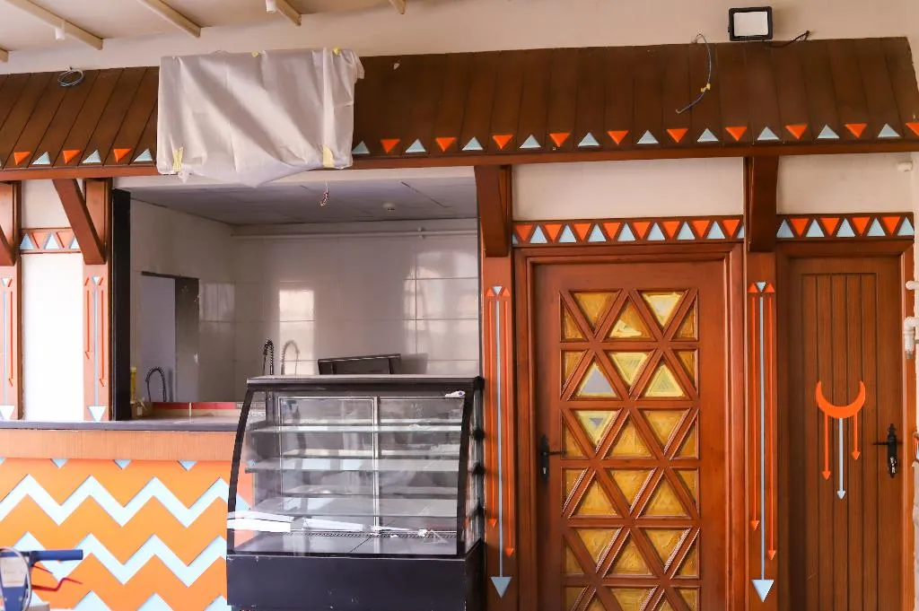 Restaurant, Almadiafa Hotel, Cairo