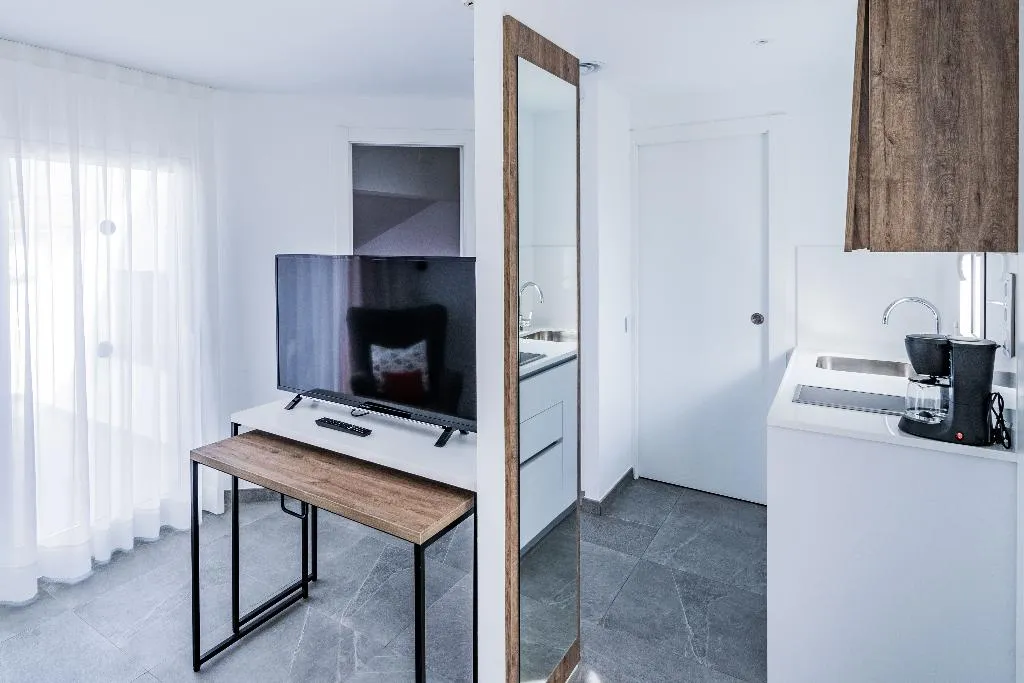 STUDIO CAPACITY 2 Room, Sunway Apollo, Costa Brava