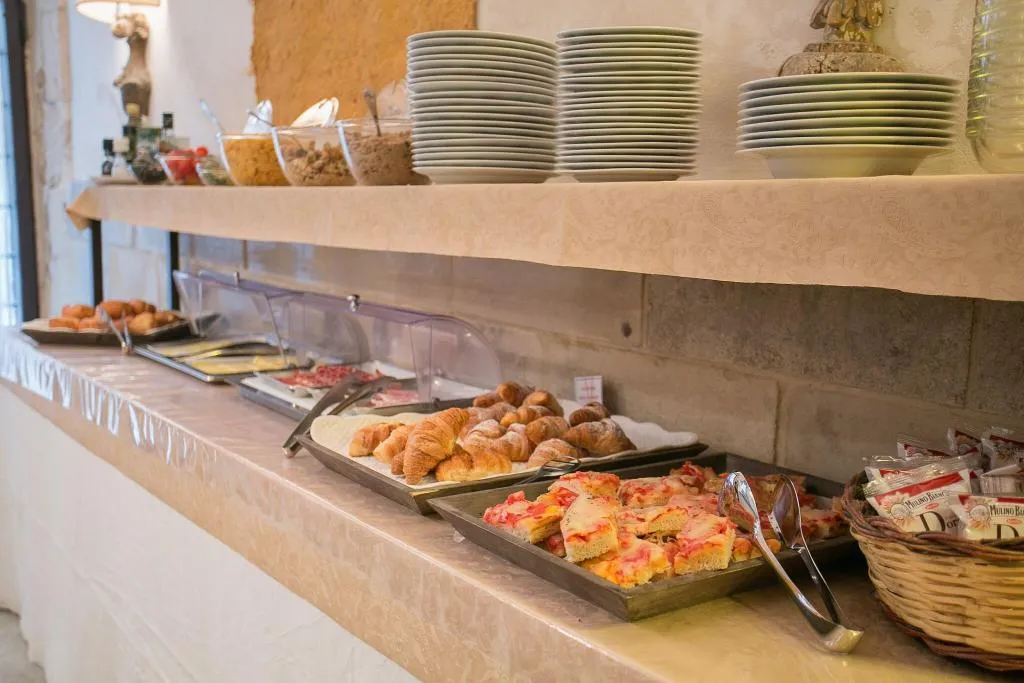 Restaurant, Alla Giudecca Residence Hotel, Catania