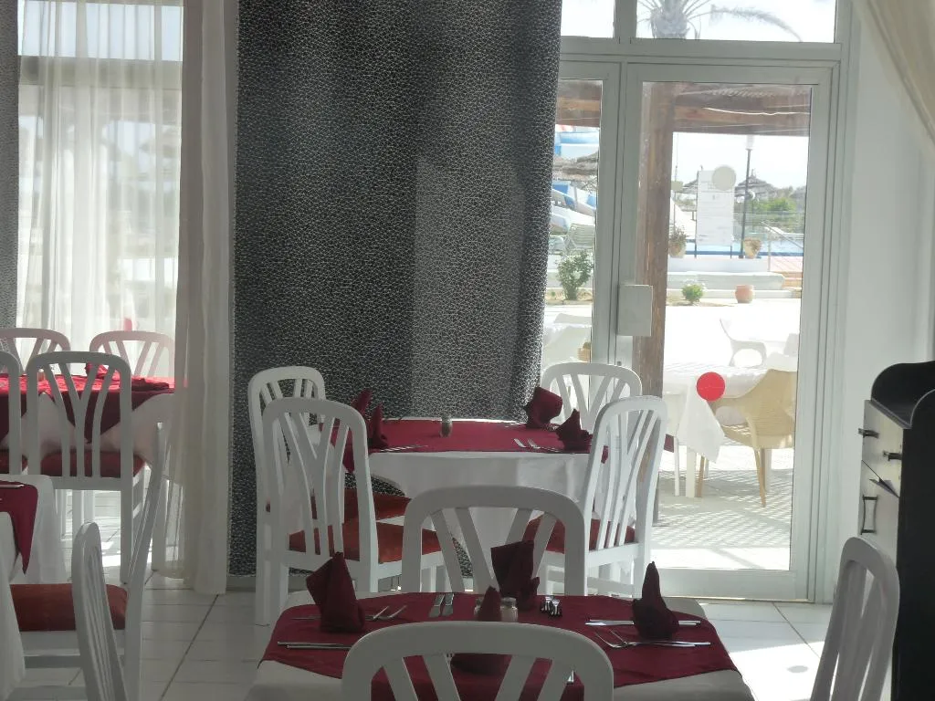 Restaurant, Neptunia Beach, Tunisia