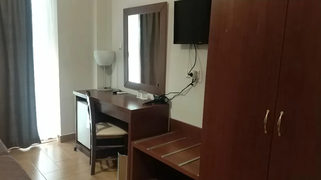 APARTMENT TWO BEDROOMS Room, Ambrosia Suites, Athens