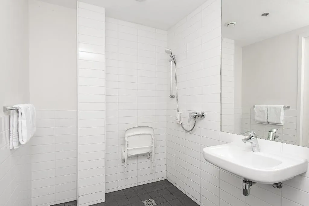 Room, easyHotel Amsterdam City Centre South, Amsterdam