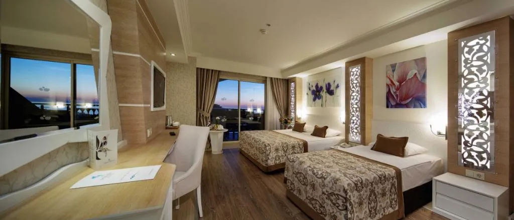 DOUBLE LAND VIEW Room, Crystal Sunset Pearl Collection, Antalya