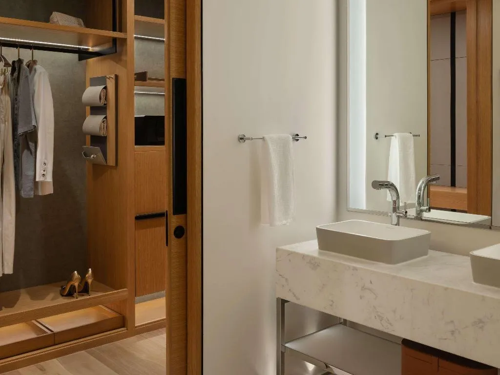 SUITE TWO BEDROOMS Room, Delano Dubai, Dubai