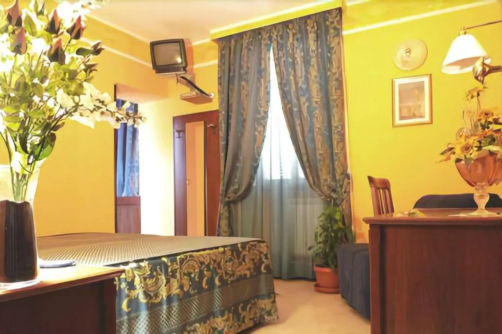 Room, B&B Degli Amici, Rome