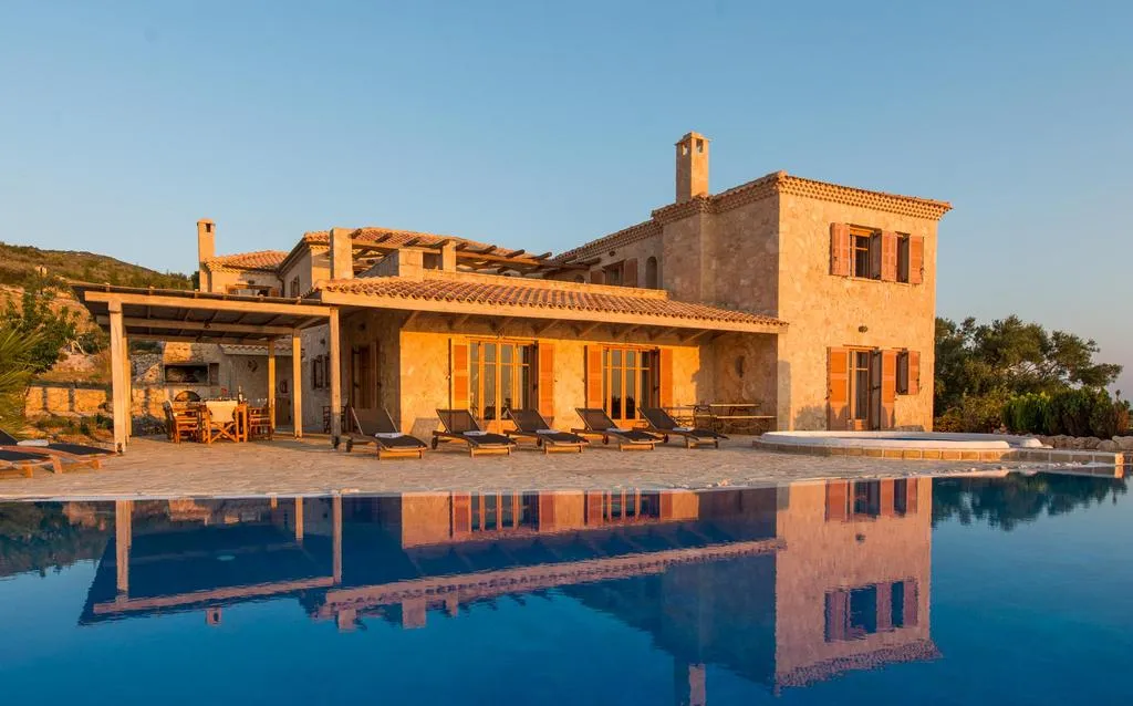 VILLA SIX BEDROOMS WITH PRIVATE POOL Room, Blue Caves Villas, Zante