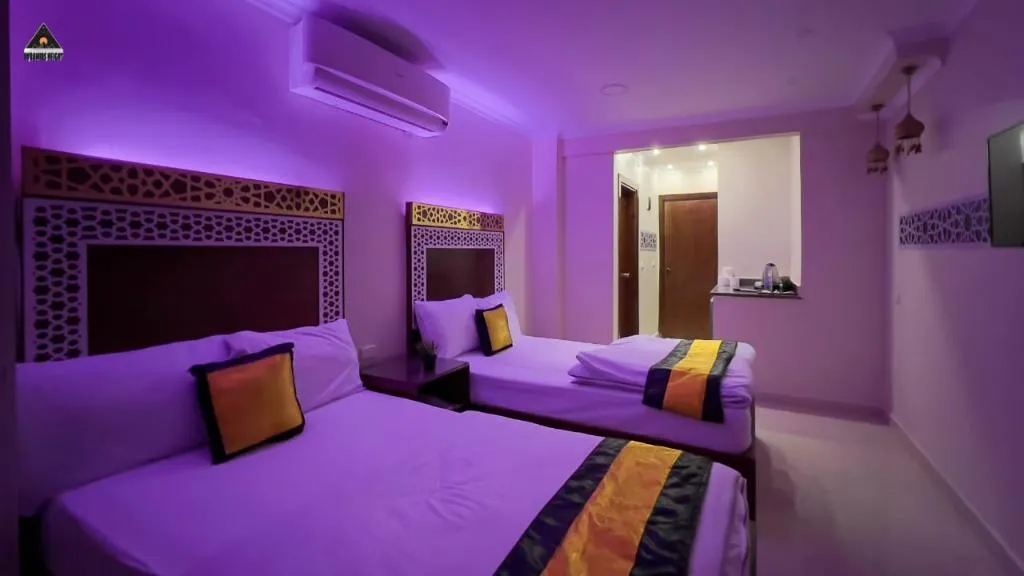 Room, Pyramids Height Hotel, Cairo