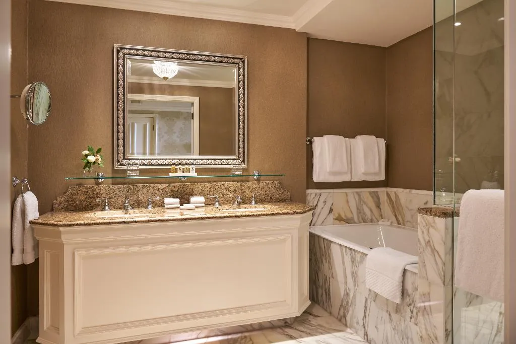 DOUBLE STANDARD Room, Intercontinental Dublin, Dublin
