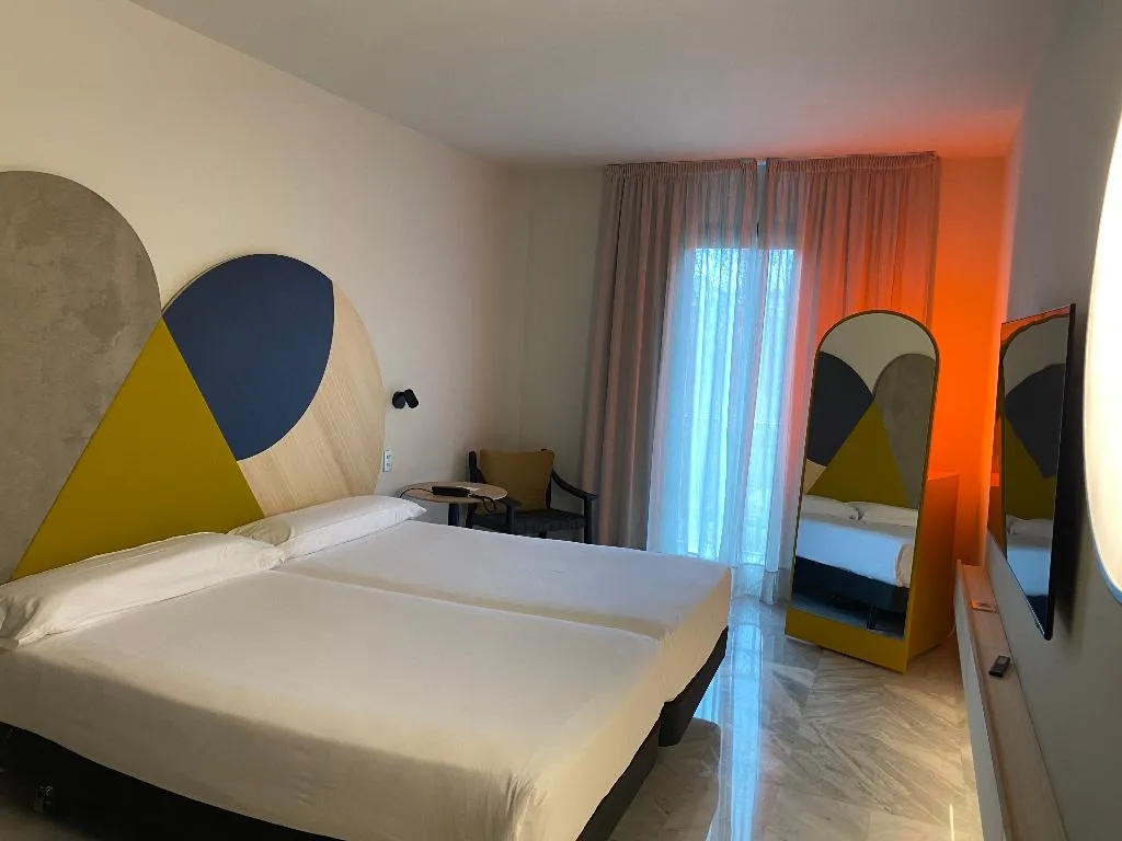 DOUBLE STANDARD Room, Onix Fira, Barcelona