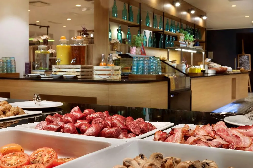 Restaurant, Park Inn by Radisson Central Tallinn, Tallinn