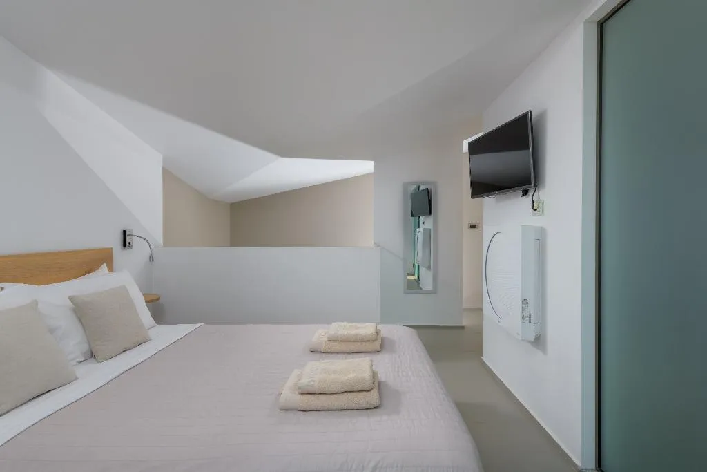 VILLA GARDEN VIEW Room, Albatros Beach Front Villas, Rhodes