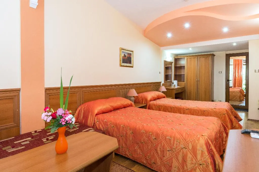 TWIN STANDARD Room, Hotel Venus, Bourgas