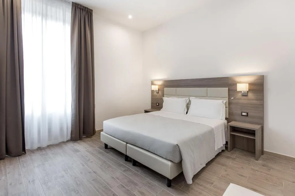 Room, Apollo Guest House, Florence