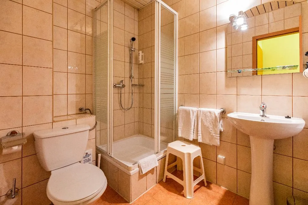 TWIN STANDARD Room, Jordan Guest Rooms, Krakow