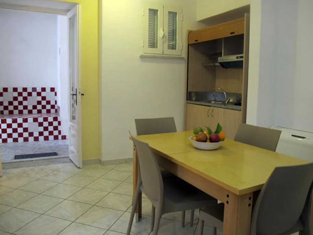 STUDIO STANDARD Room, Residence Villa Marinù, Naples