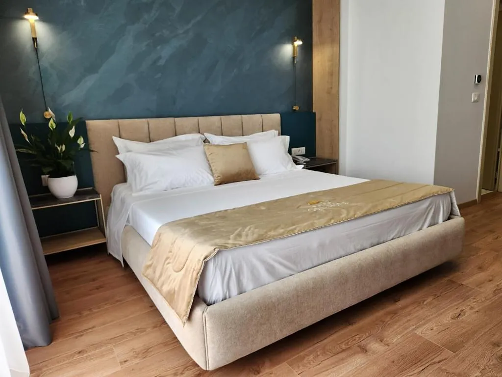 DOUBLE SUPERIOR Room, Hotel Gold, Kavaje