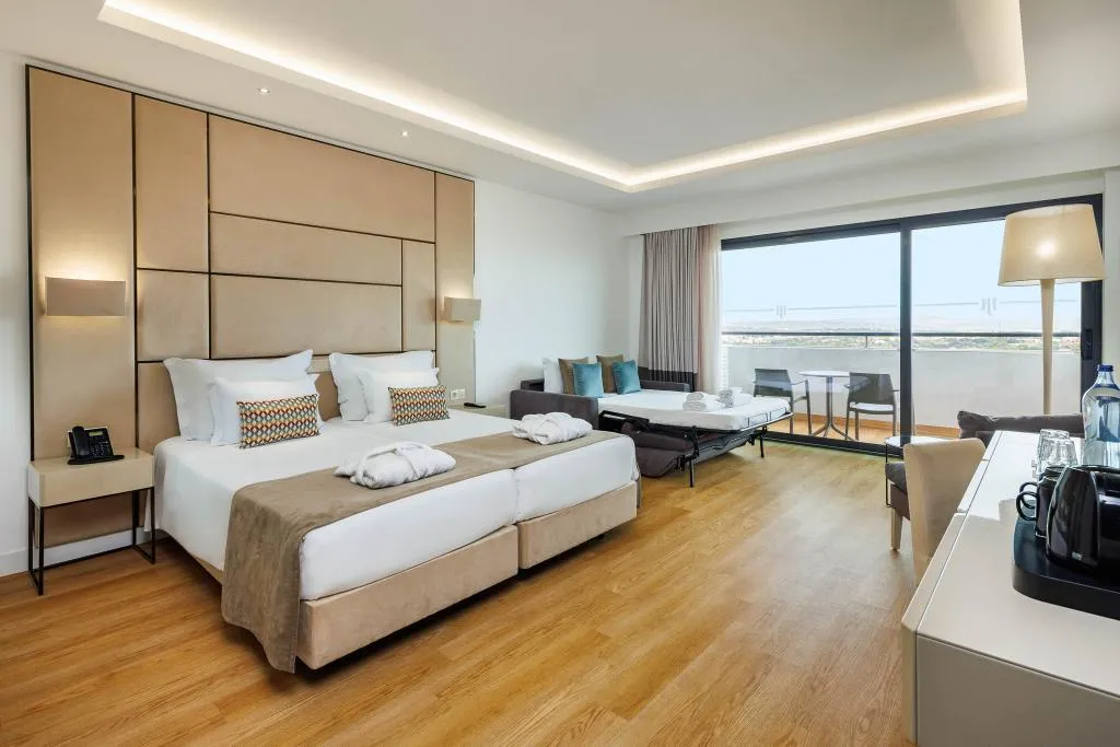 SUITE CLASSIC Room, Jupiter Albufeira Hotel – Family & Fun, Algarve