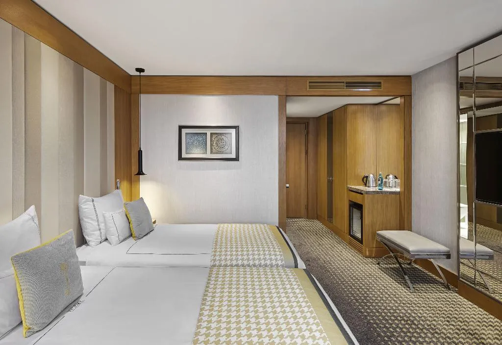 DOUBLE CLASSIC Room, Titanic Chaussee Berlin, Berlin