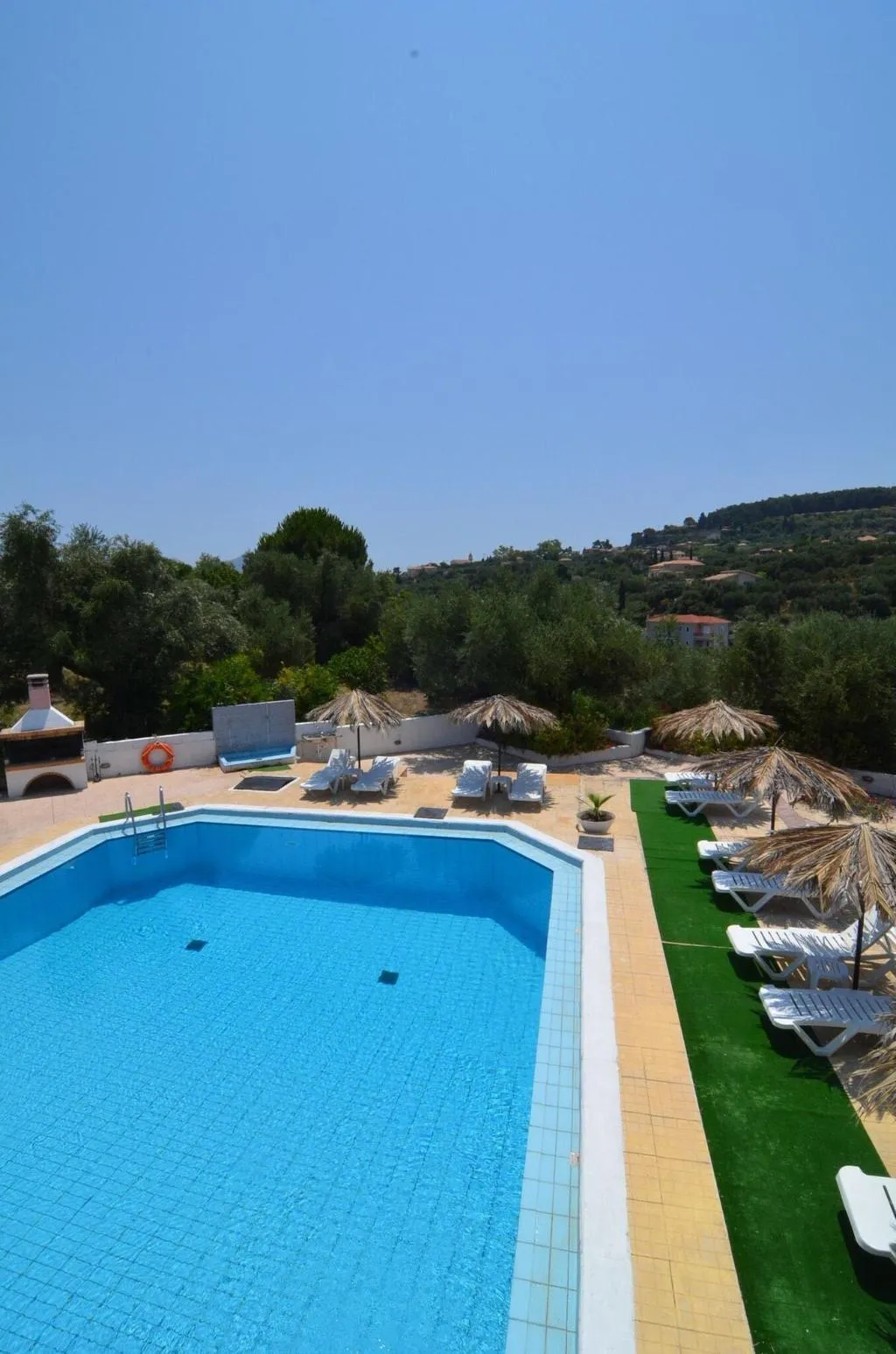 Sports and Entertainment, Lofos Strani, Zante