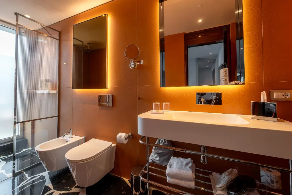 JUNIOR SUITE CLASSIC Room, Hotel Calimala Milano, Milan