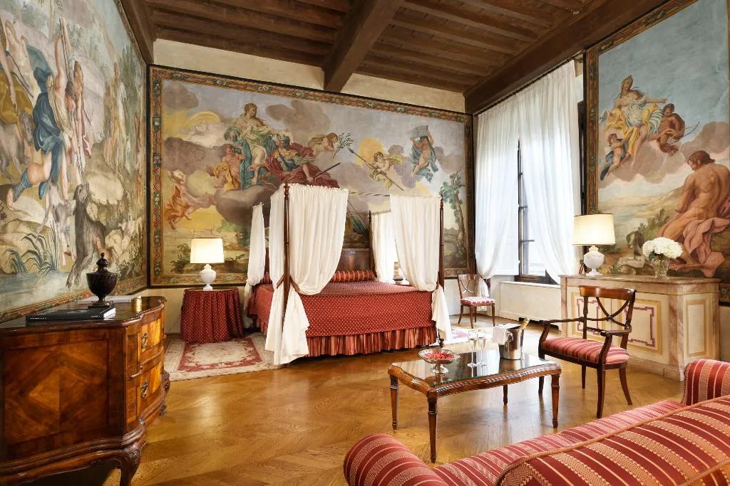 JUNIOR SUITE CLASSIC Room, Palazzo Niccolini Al Duomo, Florence