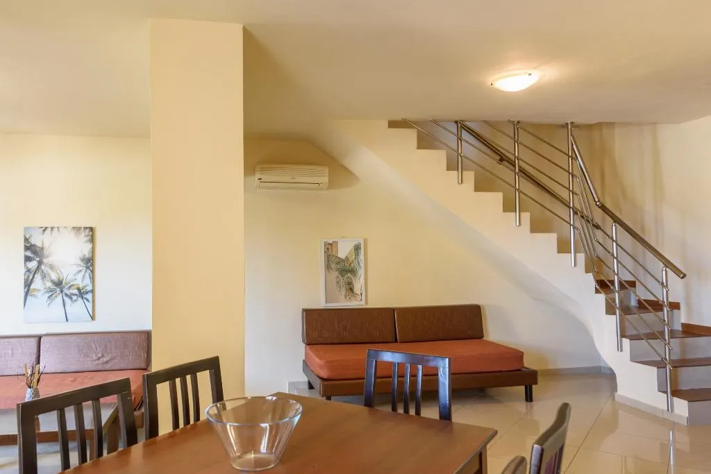 SUITE WITH PRIVATE POOL Room, Theo Hotel, Crete