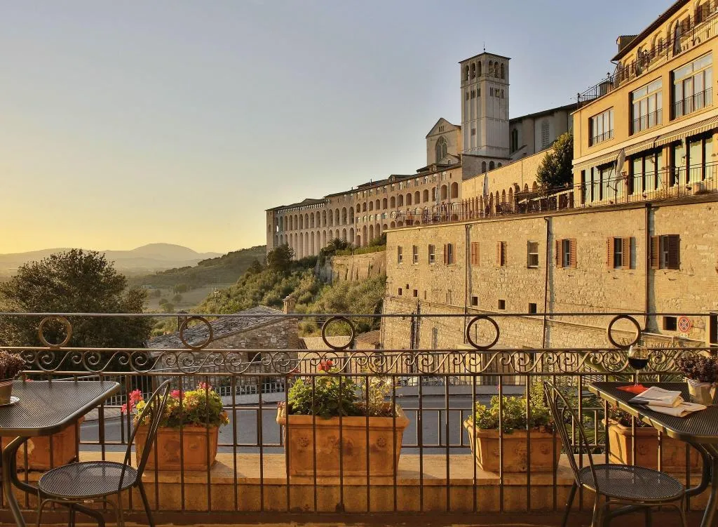 General view, Windsor Savoia, Perugia