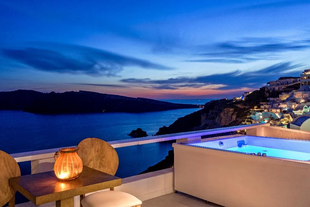 VILLA ONE BEDROOM Room, White Pearl Villas, Santorini