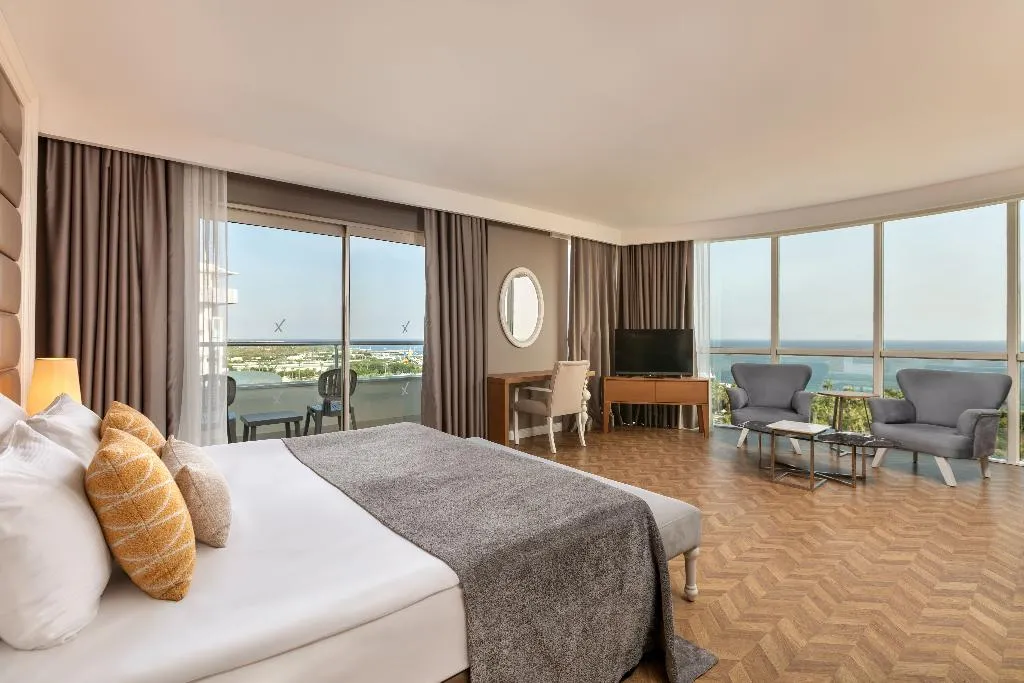 SUITE WITH JACUZZI Room, Sherwood Exclusive Lara, Antalya