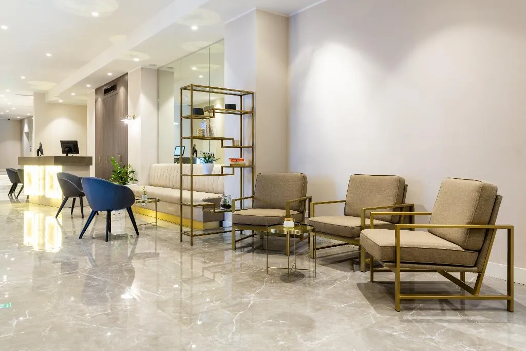 Lobby, Hotel 115 The Strand Hotel and Suites, Malta