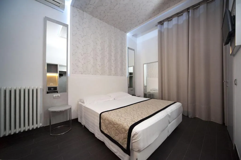 Room, Residenza Le Fonticine, Florence