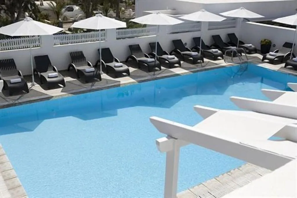 Pool, Philippion, Santorini