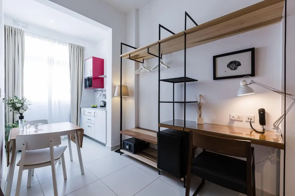 Room, Two Pillows Boutique Hostel, Malta