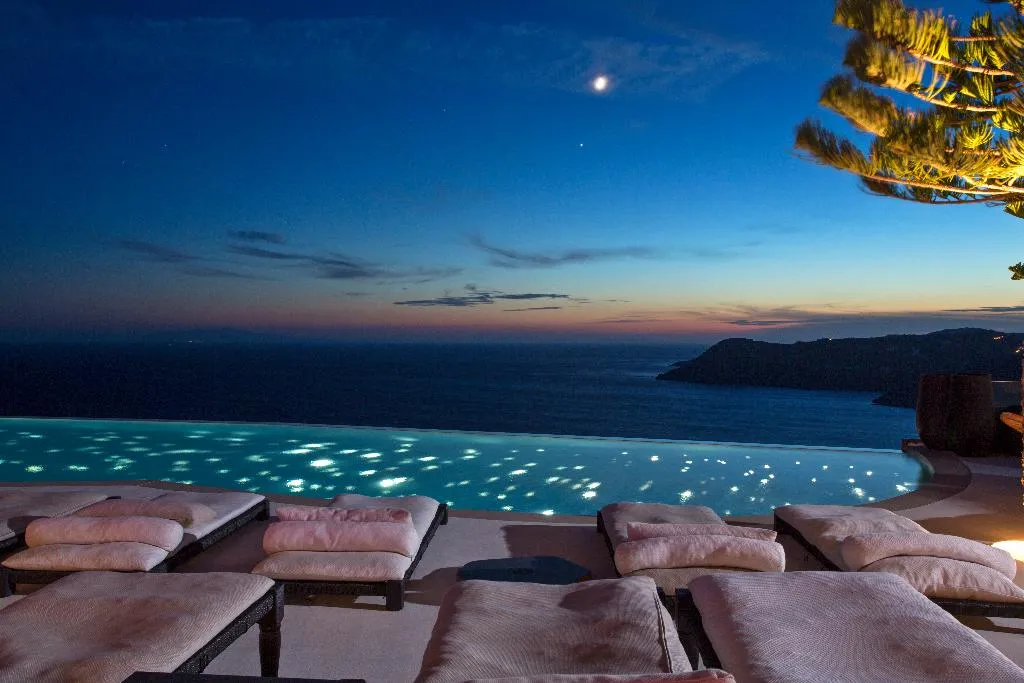 Pool, Myconian Utopia Relais & Chateaux, Mykonos
