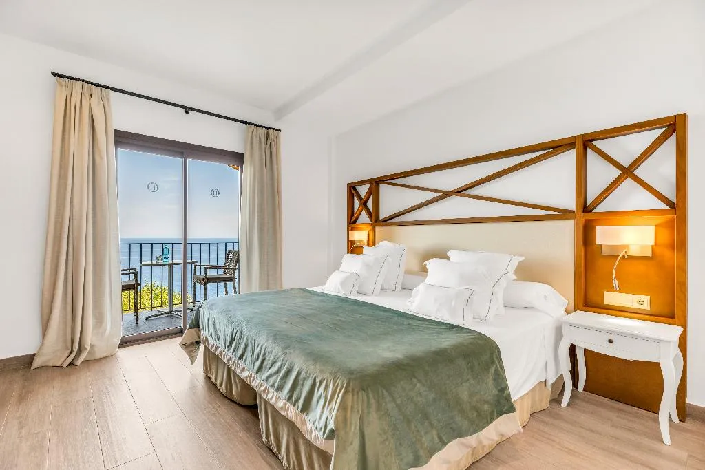 DOUBLE SEA VIEW Room, Hoposa Costa d'Or, Majorca