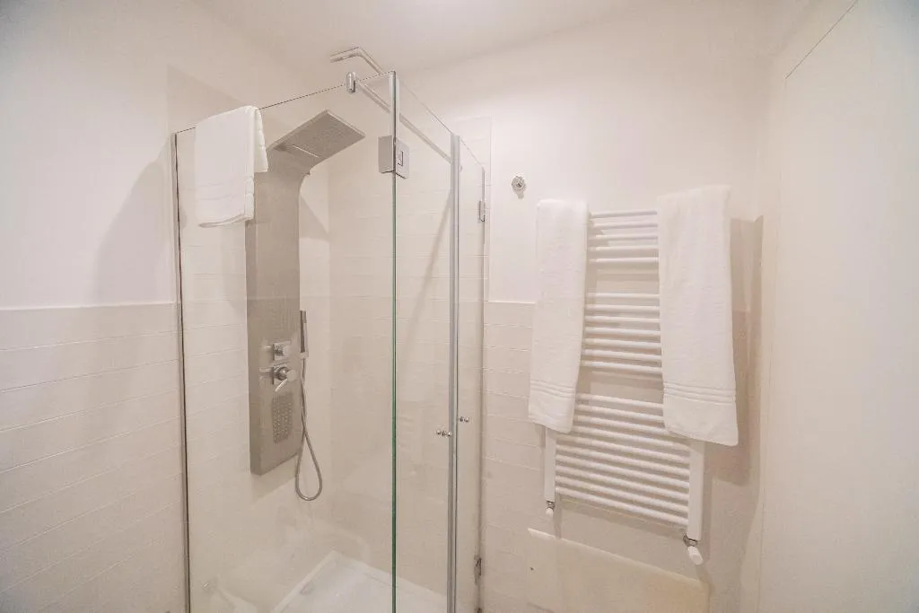 DOUBLE SUPERIOR WITH BALCONY Room, Happyrooms, Naples
