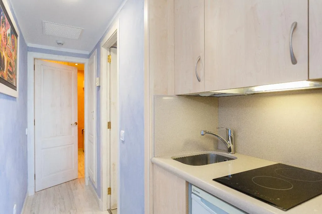 APARTMENT SEA VIEW CAPACITY 3 Room, Royal Son Bou Family Club, Menorca