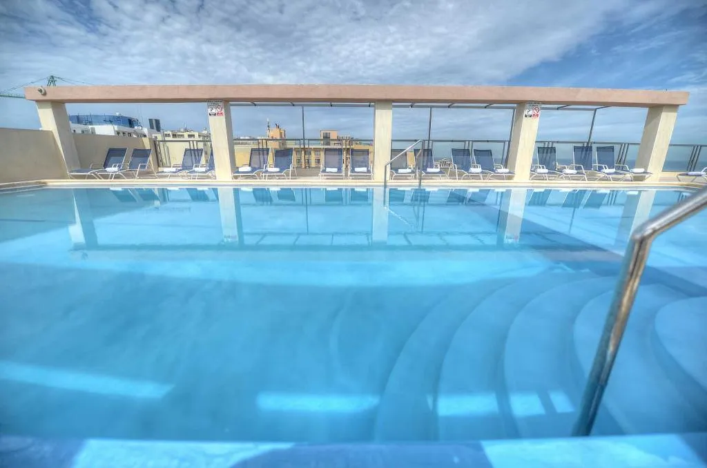 Pool, Alexandra Hotel, Malta